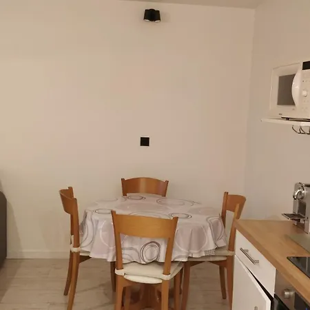 Apartment Confort Pour 4 Pers *